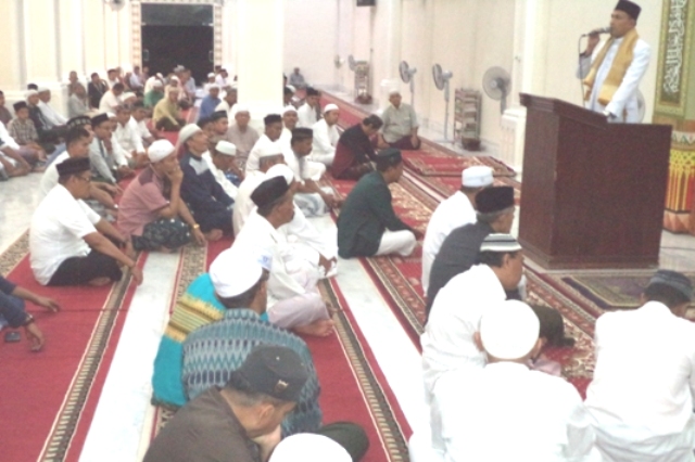 Tgk Asnawi Jangka Laksanakan Ibadah Sebagai Kecintaan Tgk Asnawi Jangka Laksanakan Ibadah Sebagai Kecintaan