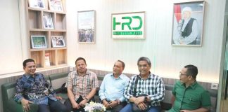 Temui HRD Bersama Abu Razak, Bupati Aiyub Abbas Mohon Bantu Perjuangkan Aspirasi Masyarakat Pidie Jaya