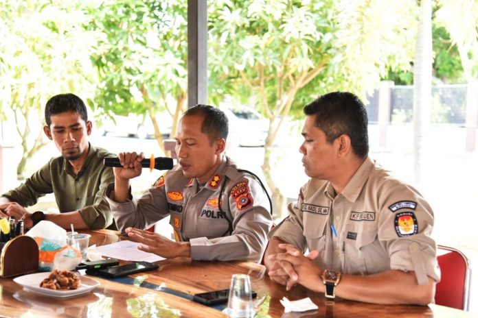 Kesiapan Pengamanan Pemilu Serentak 2024, Polres Bireuen Dan KIP Rapat ...