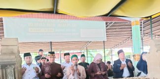 Didampingi HRD, Anies Baswedan Ziarahi Makam Sultan Malikussaleh