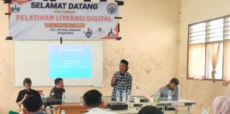 Puluhan Pemuda Krueng Simpo Dibekali Pelatihan Literasi Digital