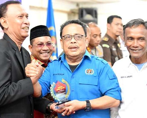 Jejak Kebersamaan Masih Dikenang Wartawan, Kombes (Purn) T Saladin Terharu Dapat Anugerah Sahabat PWI