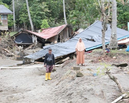 Diterjang Banjir, Puluhan Rumah Warga Alue Kuta Hanyut ke Laut dan Permukiman Berubah Jadi Kuala