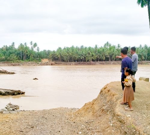 Jembatan Terputus, Gampong Rancong Terisolasi dan Aktivitas Ekonomi Warga Nyaris Lumpuh