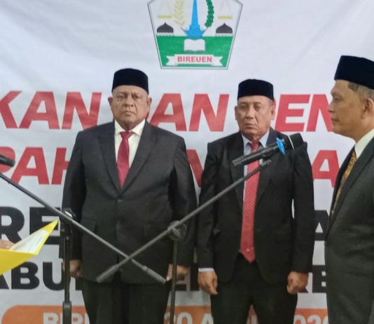 Lantik Ismunandar sebagai Sekda, Bupati Bireuen: Sudah Sesuai Prosedur dan Ketentuan