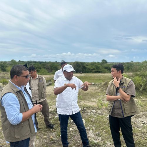 Tinjau Lahan Bersama Perum Bulog, Bupati Mukhlis Percepat Realisasi RMU di Bireuen