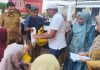Bupati Bireuen Serahkan Santunan dan Sembako untuk Difabel Jelang Idul Adha