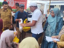 Bupati Bireuen Serahkan Santunan dan Sembako untuk Difabel Jelang Idul Adha