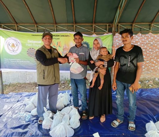 Taman Iskandar Muda Jakarta Bagikan Daging Kurban kepada Korban Banjir di Beberapa Wilayah di Aceh