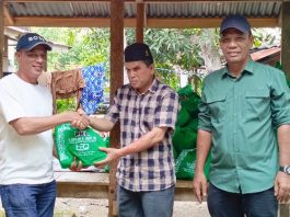 Sambut Hari Raya Idul Adha, HRD dan PKB Bireuen Bantu Sembako untuk Disabilitas