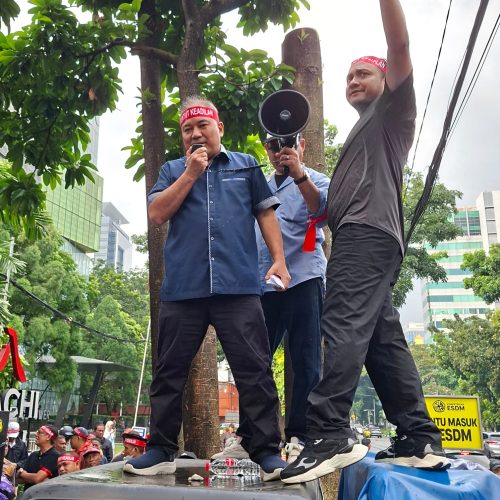 Desak Bahlil Batalkan PoD Blok Andaman, Warga Aceh Demo Kementerian ESDM
