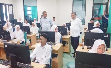 Transformasi Digital, 1.457 Calon Mahasiswa UNIKI Ikuti Ujian CAT Perdana