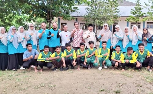 Buka Final Voli, Kepala Kantor Kemenag Apresiasi Class Meeting MTsN 10 Bireuen