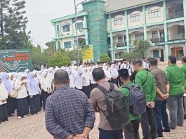 227 Mahasiswa Fikom Umuslim Mulai Kerja Praktik di 84 Instansi hingga Pulau Jawa