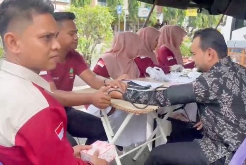 Aksi Donor Darah Mahasiswa Arsitektur Umuslim, Terkumpul 40 Kantong