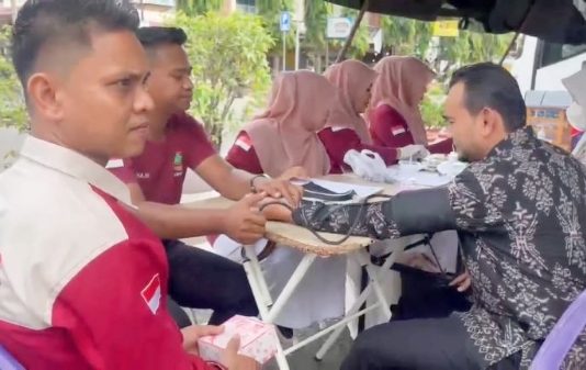 Aksi Donor Darah Mahasiswa Arsitektur Umuslim, Terkumpul 40 Kantong