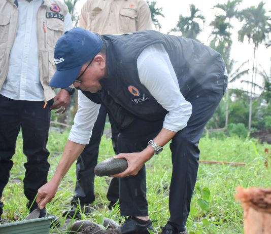 Pembangunan 31 Unit Huntap di Bivak Dimulai, Ditandai Peletakan Batu Pertama