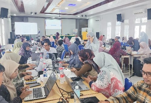 Komitmen Tingkatkan Mutu, UMMAH Kirim Delapan Dosen Ikuti Workshop Akreditasi Kualitatif Prodi Keperawatan