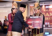 Muhammad Afgan dan Nazla Asyifa Dinobatkan sebagai Agam Inong Bireuen 2026, Wabup Razuardi Minta Kenalkan Potensi Daerah ke Dunia