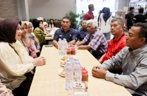 Silaturahmi dengan Masyarakat Aceh di Makassar, Kak Na Mengaku Bangga atas Kekompakan Perantau Aceh