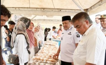 UNIKI Perkenalkan Teknologi Pertanian Modern di Pasar Tani Bireuen, Diapresiasi Bupati Mukhlis