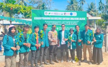 BEM UNIKI Ikut Hijaukan Bantaran Krueng Peusangan, Perkuat Upaya Mitigasi Banjir