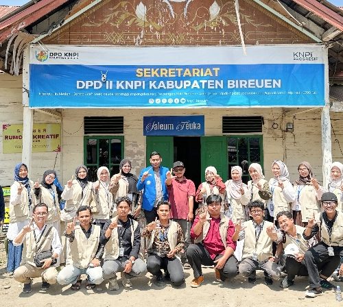 Bersama Pihak Terkait, Mahasiswa KKN UIN Sunan Kalijaga Siapkan Gerakan Pengelolaan Sampah yang Berkelanjutan di Bireuen