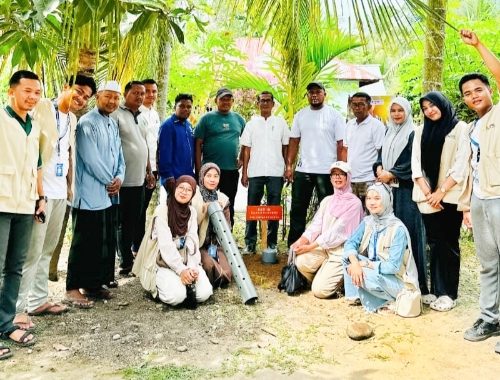 Atasi Genangan Air dan Sampah, Mahasiswa KKN Tanah Rencong UIN Sunan Kalijaga Luncurkan Program Infiltrasi Biopori di Uteuen Gathom