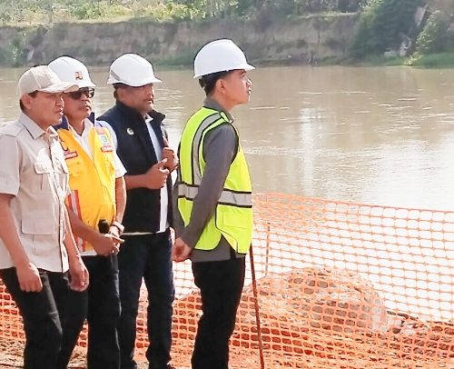 Tinjau Pembangunan Jembatan Kuta Blang, Wapres Senang Lihat Progres Pekerjaan Hampir Rampung