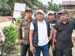 Tiga Jembatan yang Putus Akibat Banjir Segera Dibangun, Bupati Mukhlis: Anggarannya Hampir Setengah Triliun