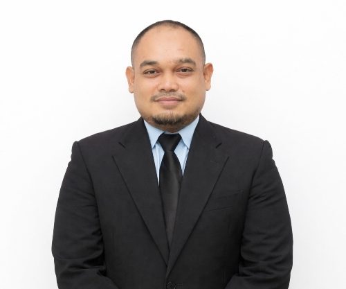Dosen Pascasarjana UNIKI Raih Sertifikasi Internasional CIFA, Perkuat Pengembangan Ekonomi Syariah di Aceh