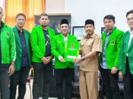Setelah Terima SK Kepengurusan, Ketua PPP Bireuen Silaturahmi ke KIP dan Badan Kesbangpol