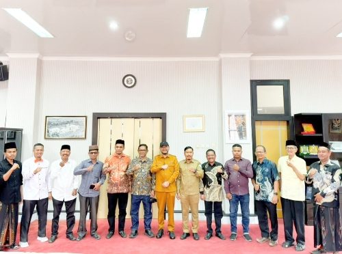 Pemkab Bireuen Salurkan Rp554 Juta Banpol Tahap Pertama untuk Lima Parpol