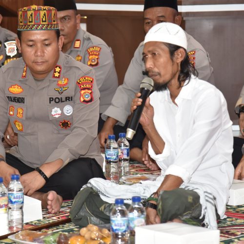Polres Bireuen Santuni Anak Yatim pada Peringatan Maulid, Tausiah Disampaikan Abiya Jeunieb