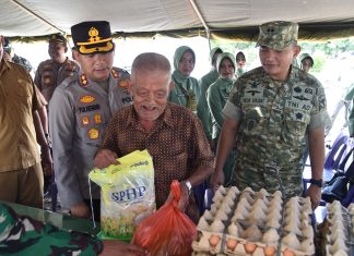 Kapolres Bireuen Hadiri Bazar Pasar Murah Sambut HUT TNI ke-81