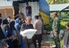 Demi Kelancaran, Polsek Gandapura Kawal Penyaluran Beras Bantuan Pangan untuk Masyarakat