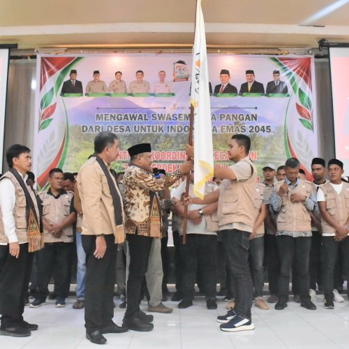 Korcam Tani Merdeka Indonesia Bireuen Dilantik, Bupati Mukhlis: Harus Jadi Jembatan Komunikasi antara Petani dengan Pemerintah