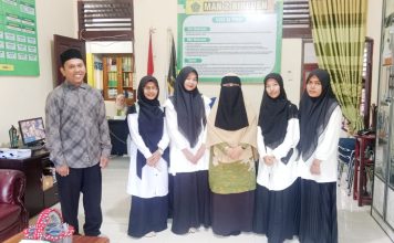 Siapkan Calon Guru Profesional, Mahasiswa PAI UNIKI Mulai Asah Kompetensi Mengajar di Sejumlah Madrasah