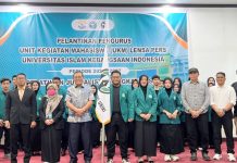 Lantik Pengurus Lensa Pers UNIKI, Rektor Harapkan Harus Mampu Sampaikan Informasi Kritis, Objektif, dan Berimbang