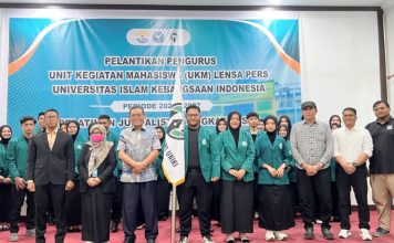 Lantik Pengurus Lensa Pers UNIKI, Rektor Harapkan Harus Mampu Sampaikan Informasi Kritis, Objektif, dan Berimbang