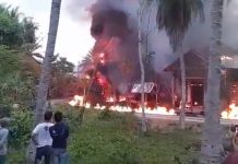 Dua Rumah Permanen dan Satu Truk Ludes Terbakar di Gampong Seuleumbah