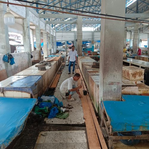 Penutup Saluran Sementara di Pasar Induk Cureh Selesai Dikerjakan