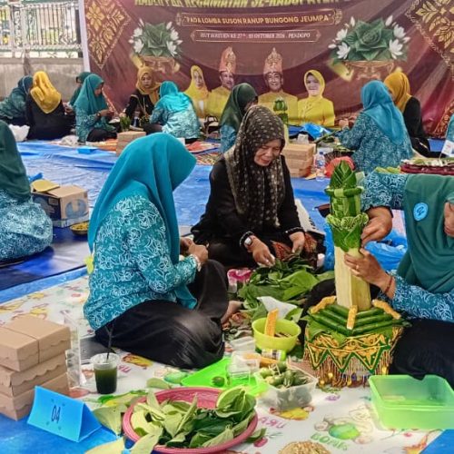 Lestarikan Tradisi Budaya Masyarakat Aceh, TP PKK Bireuen Gelar Lomba Suson Ranup Bungong Jeumpa