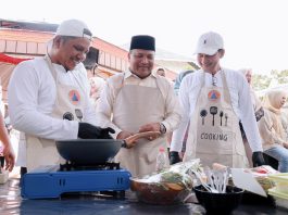 Bupati Mukhlis Ikut Meriahkan Lomba Masak Nasi Goreng Ayah Siaga Bireuen Sigap