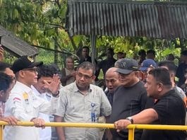 Inovasi Air Buangan untuk Sawah Petani, Kadistanbun Bireuen Dampingi TA Khalid Kunjungi Water Intake PIM