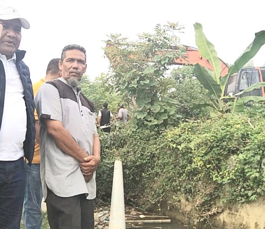 Bupati Bireuen Kerahkan Ekskavator Normalisasi Irigasi Lueng Asan di Simpang Mamplam