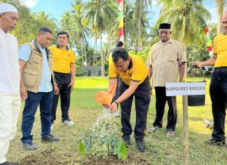 Jaga Kelestarian Alam Lewat Program Green Policing, Kapolres Bireuen Tanam Pohon di Jangka