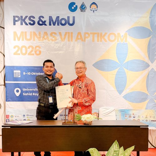 Perkuat Jejaring Nasional, UNIKI Gandeng APTIKOM untuk Tingkatkan Mutu Pendidikan Digital