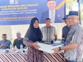Bantu UMKM Berkembang, Yah Fud Salurkan Peralatan Usaha untuk 20 Wirausaha Pemula di Bireuen