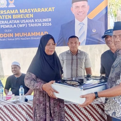 Bantu UMKM Berkembang, Yah Fud Salurkan Peralatan Usaha untuk 20 Wirausaha Pemula di Bireuen